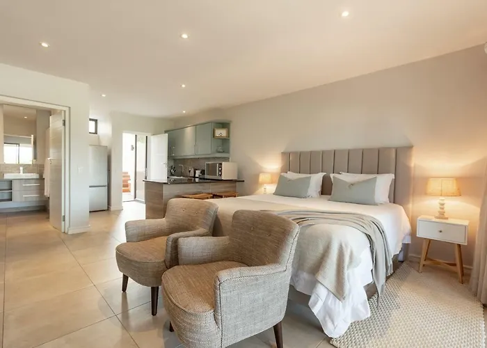 Sunrise Bay Self Catering